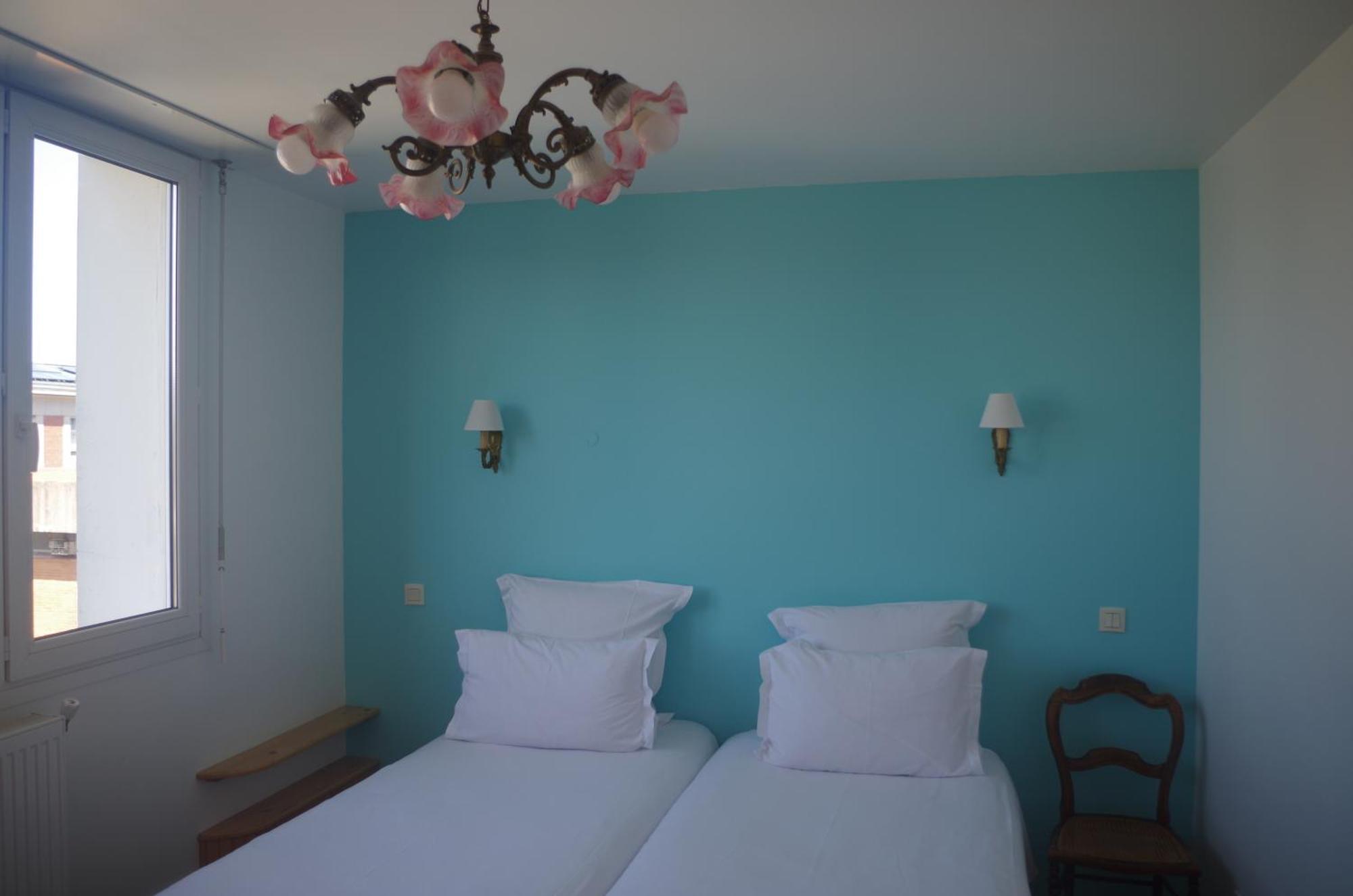 Hotel Richelieu Calais Zewnętrze zdjęcie