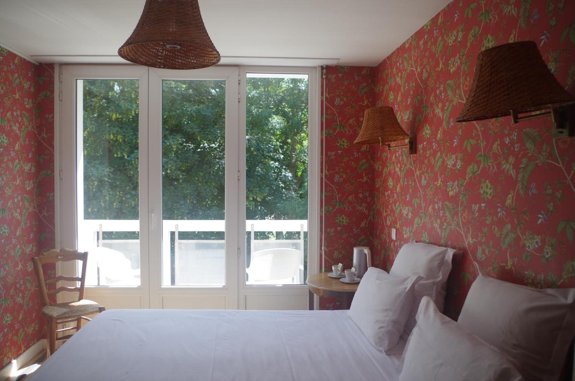 Hotel Richelieu Calais Zewnętrze zdjęcie