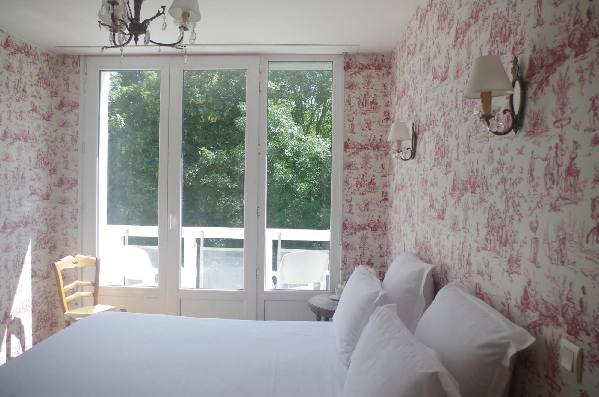 Hotel Richelieu Calais Zewnętrze zdjęcie