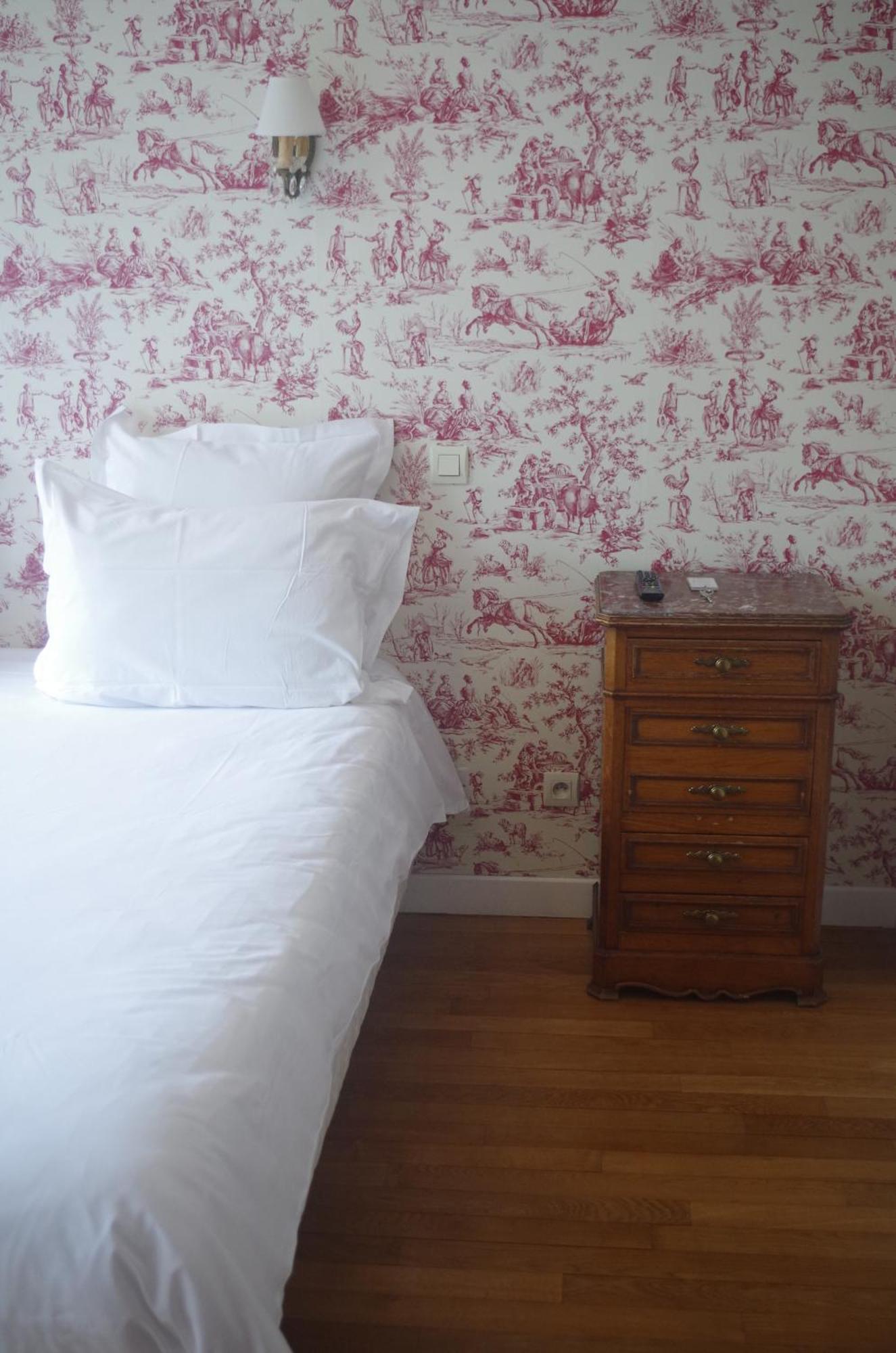 Hotel Richelieu Calais Zewnętrze zdjęcie
